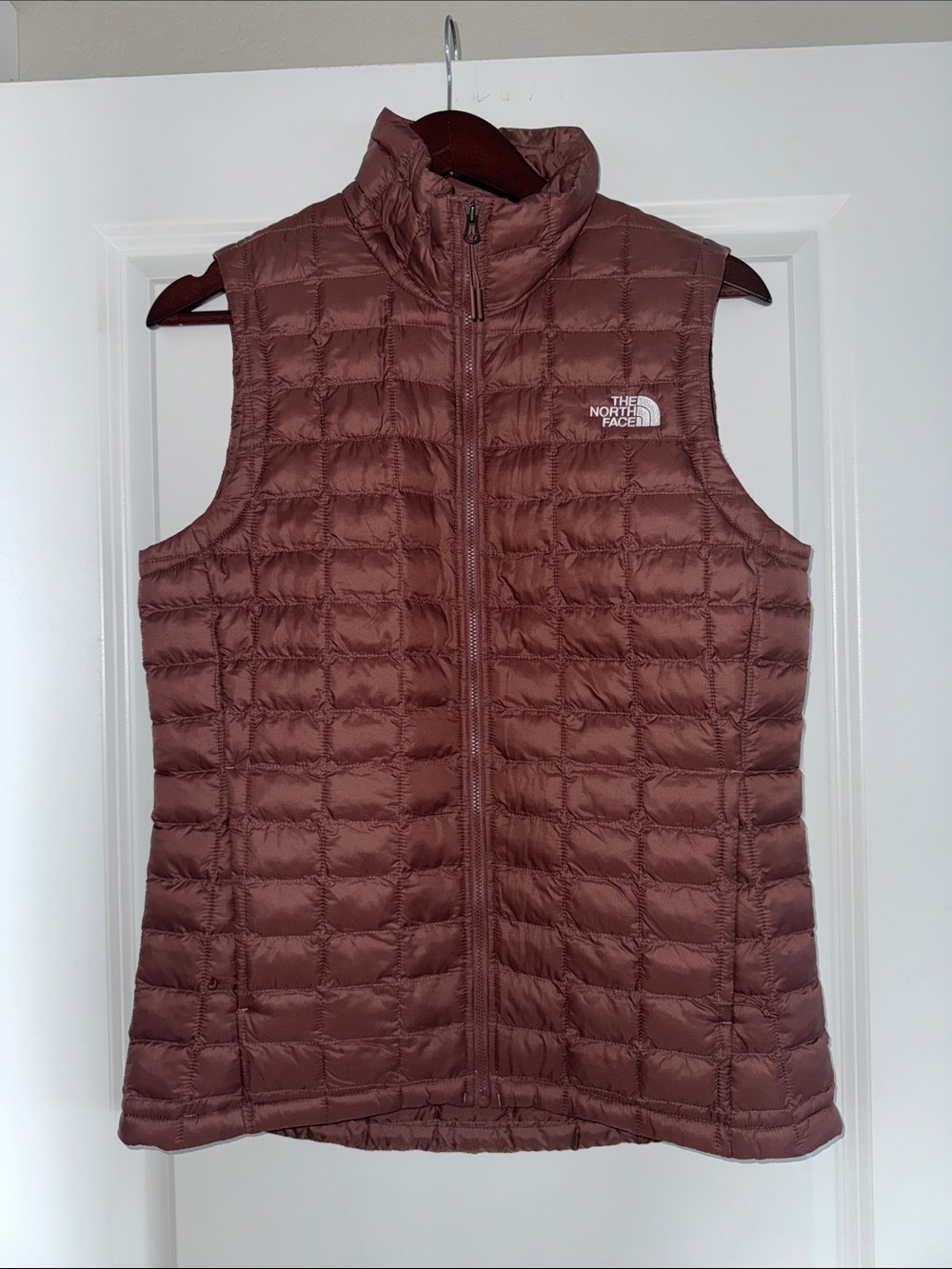 The North Face Women's Quilted Puffer Vest — Mauve